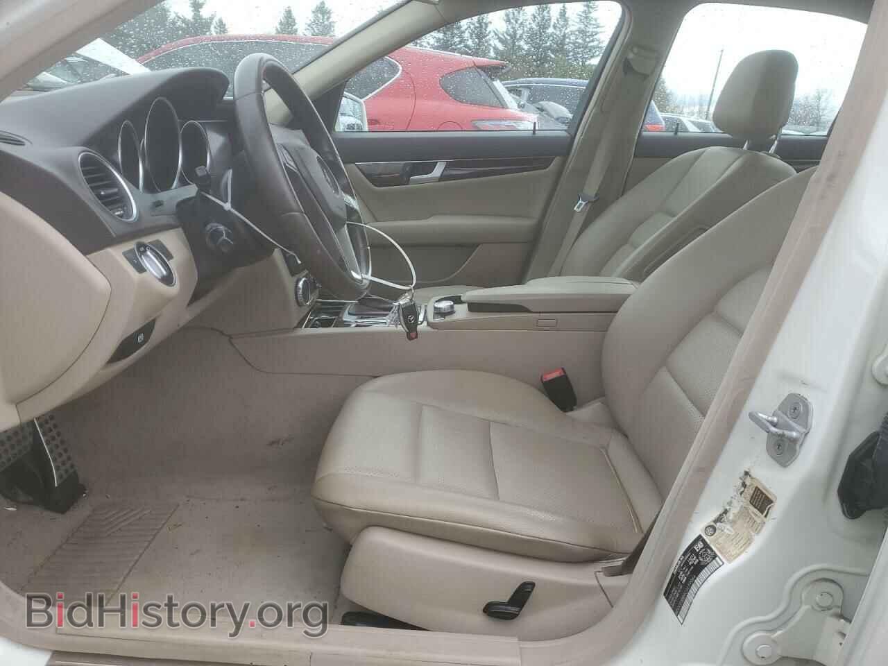 2012 MERCEDES-BENZ C-CLASS - VIN: WDDGF8BB4CA659066 - Фото 7