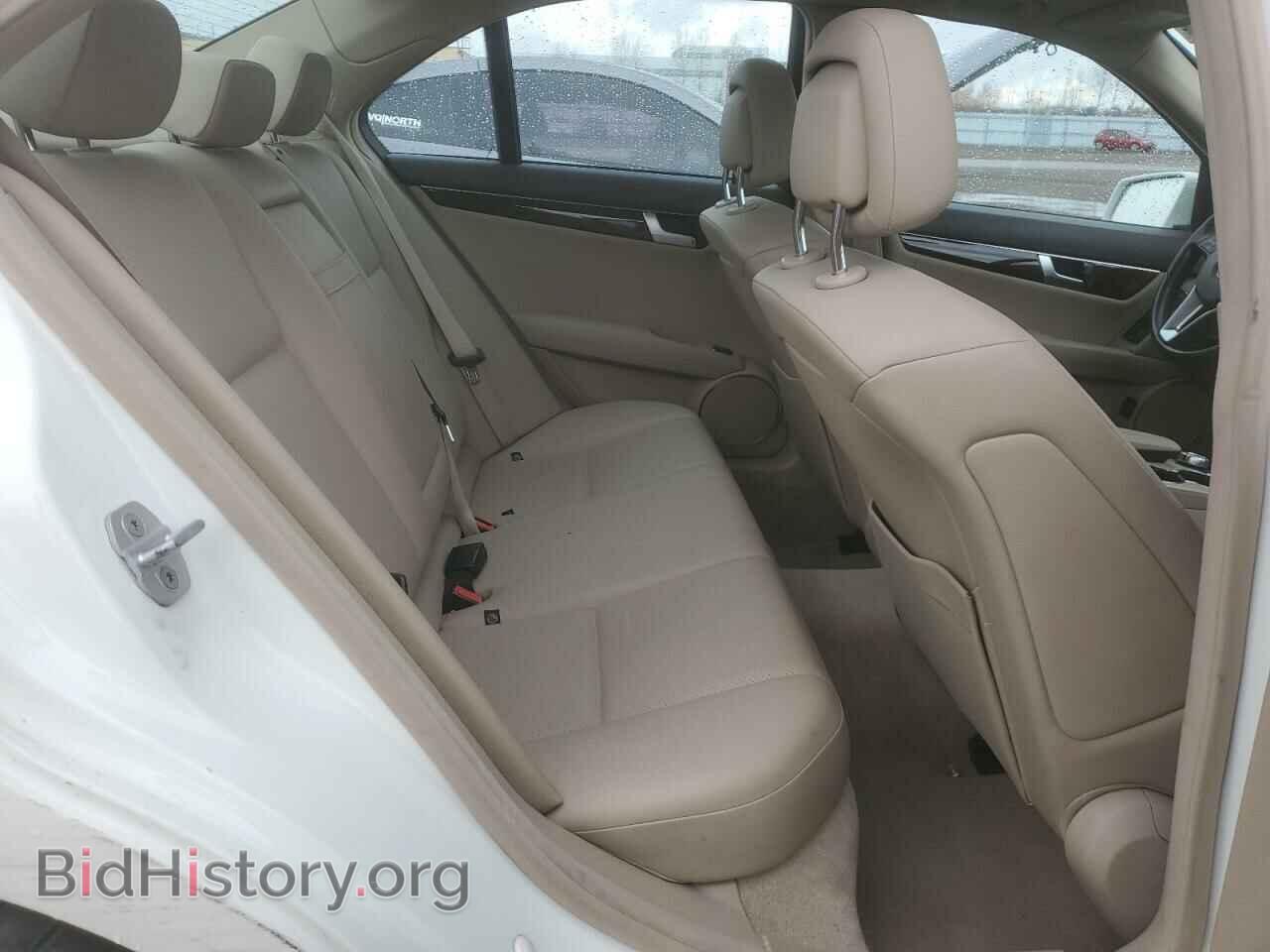 2012 MERCEDES-BENZ C-CLASS - VIN: WDDGF8BB4CA659066 - Фото 10