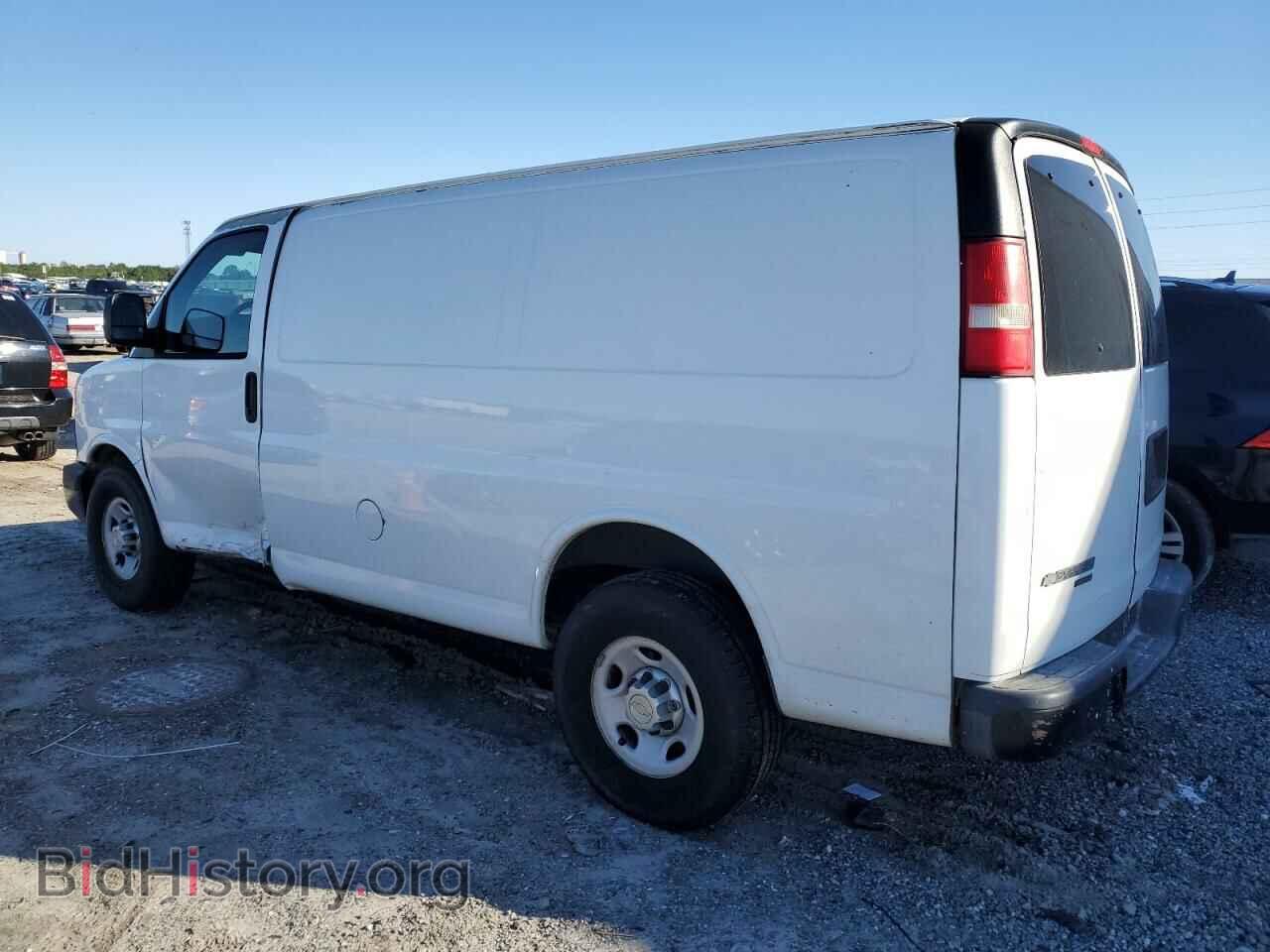 2012 CHEVROLET EXPRESS - VIN: 1GCWGFCG4C1179210 - Фото 2