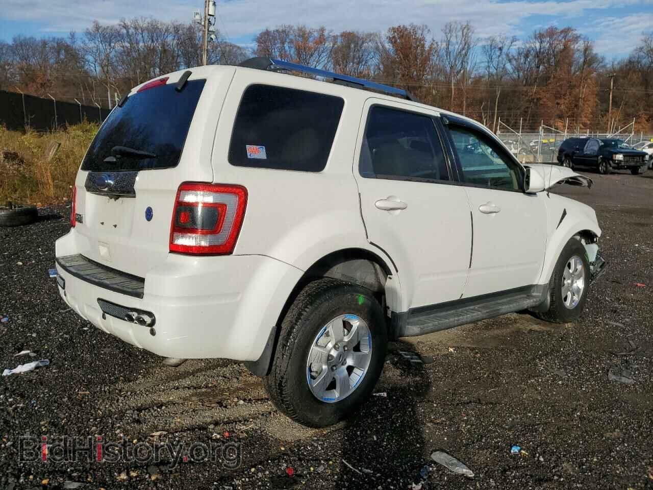 2011 FORD ESCAPE - VIN: 1FMCU0E73BKA79416 - Фото 3