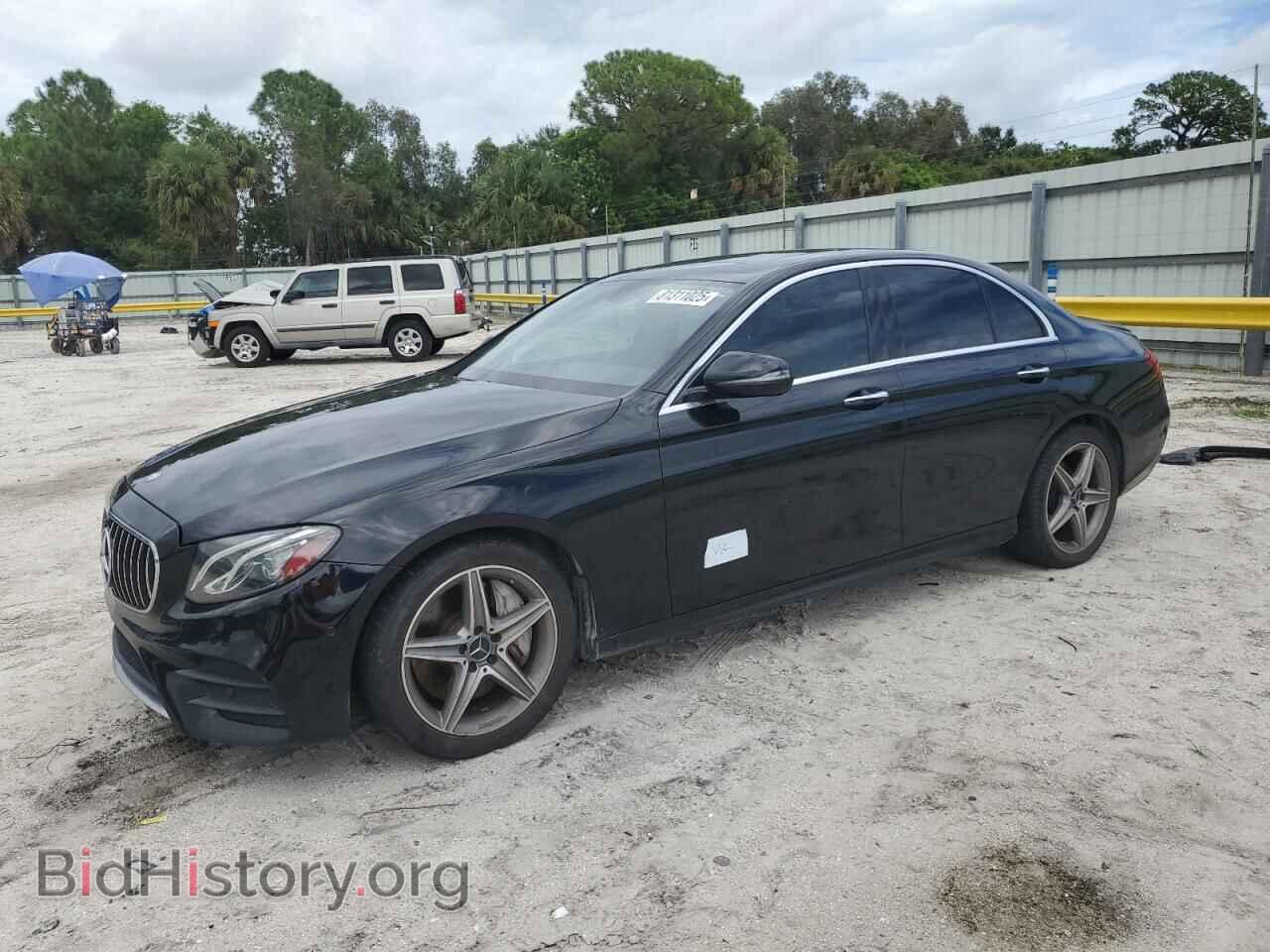 Фотография WDDZF4KBXHA022868 - MERCEDES-BENZ E-CLASS 2017