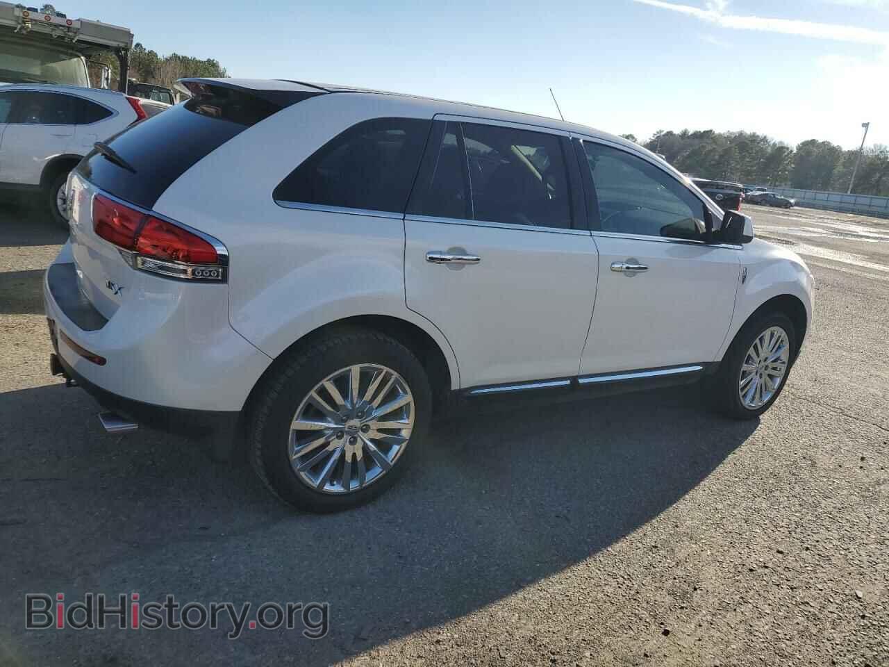2011 LINCOLN MKX - VIN: 2LMDJ6JK5BBJ01358 - Photo 3