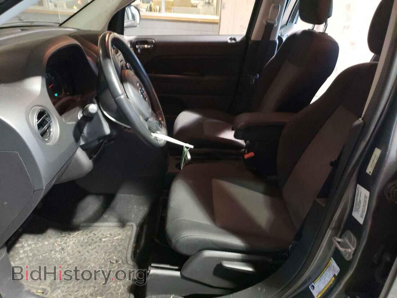 2011 JEEP COMPASS - VIN: 1J4NF1FB0BD189032 - Photo 7