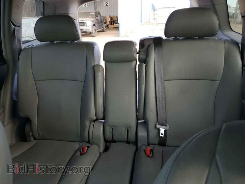 2013 Toyota HIGHLANDER (VIN 5TDBK3EH8DS195478) — photo 10 of 14