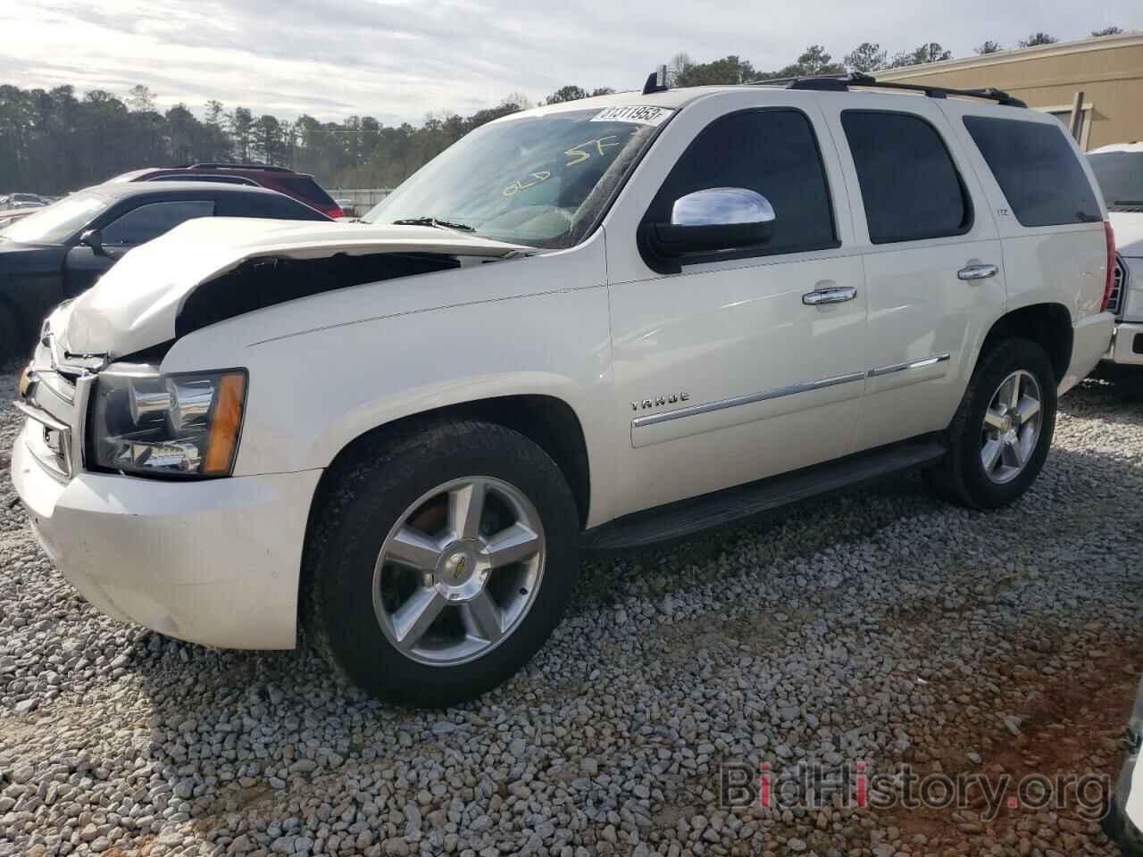 Photo 1GNSCCE06DR229558 - CHEVROLET TAHOE 2013