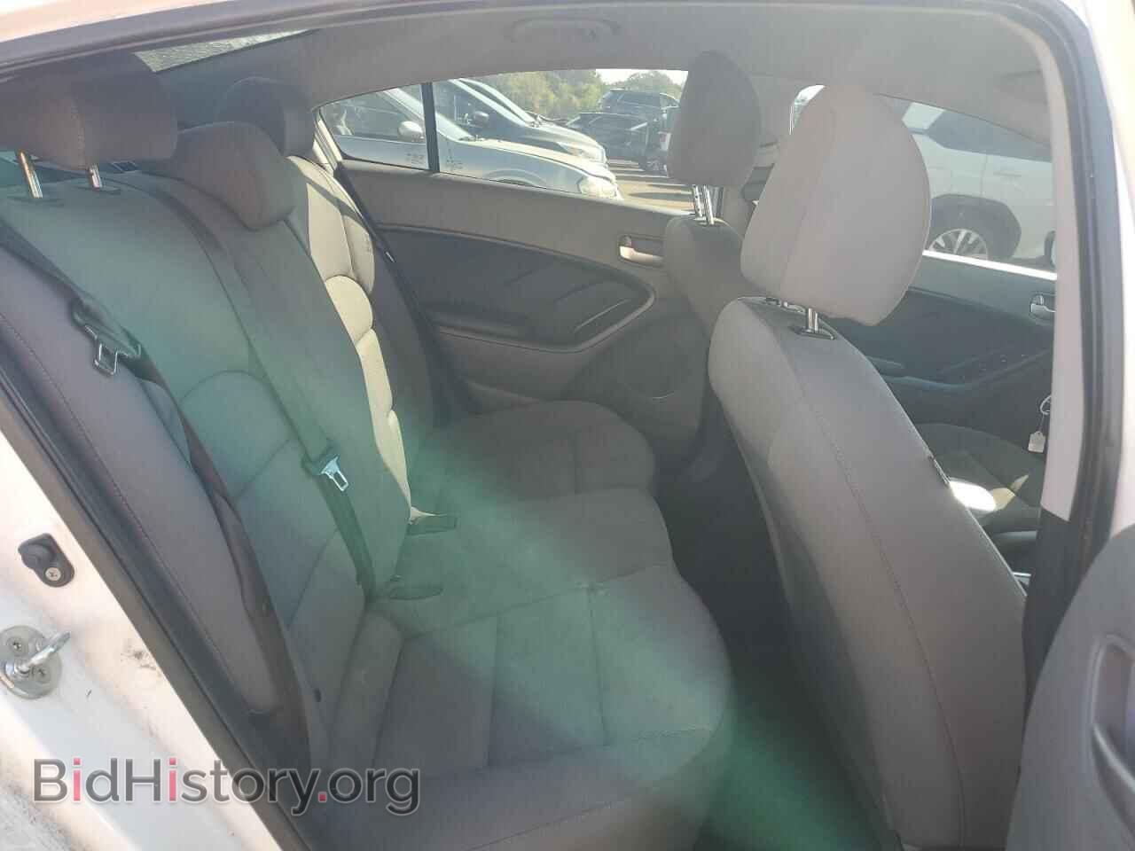 2017 KIA FORTE - VIN: 3KPFK4A7XHE006107 - Фото 10