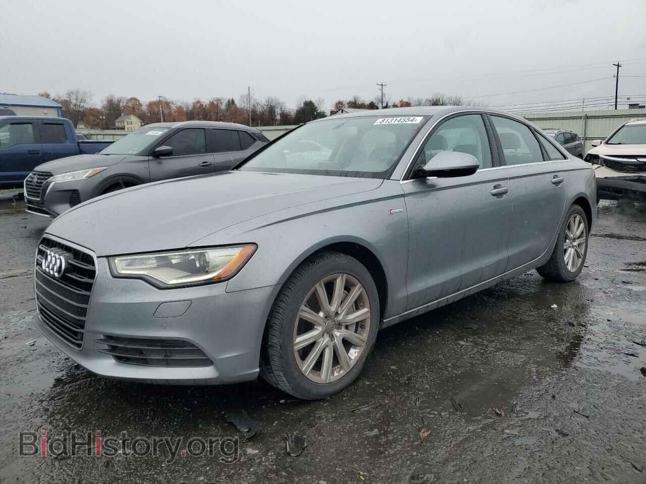 Photo WAUGGAFC9DN037572 - AUDI A6 2013