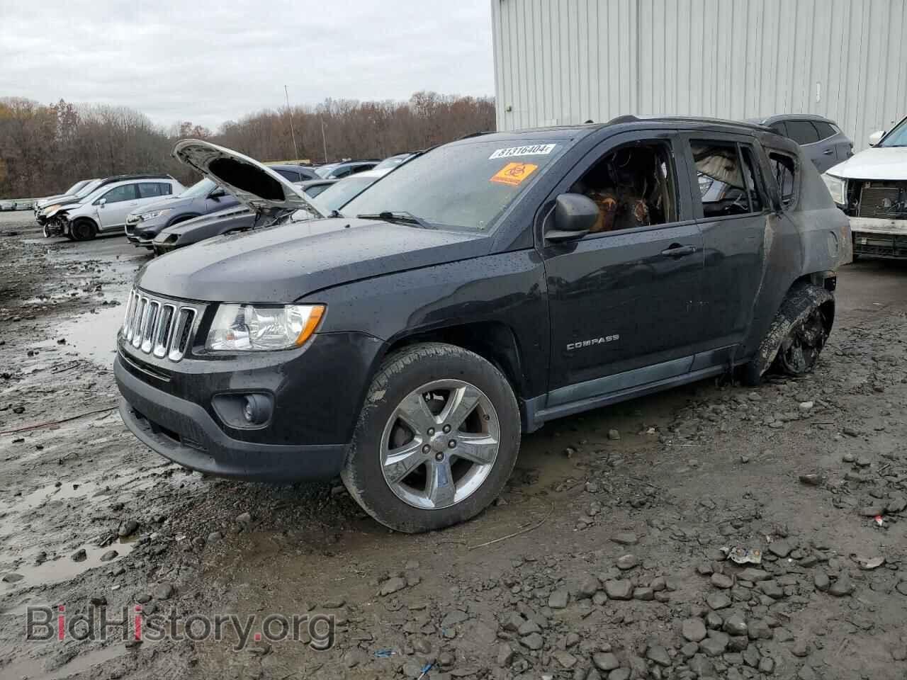 Photo 1J4NT5FB0BD219856 - JEEP COMPASS 2011