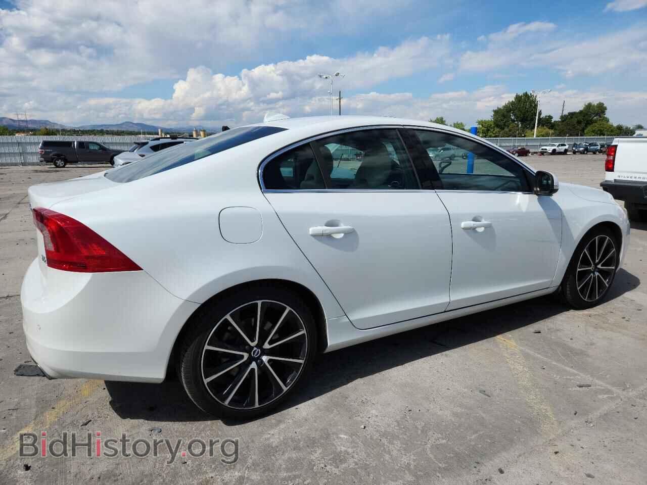 2016 VOLVO S60 - VIN: YV149MFK5G2400376 - Фото 3