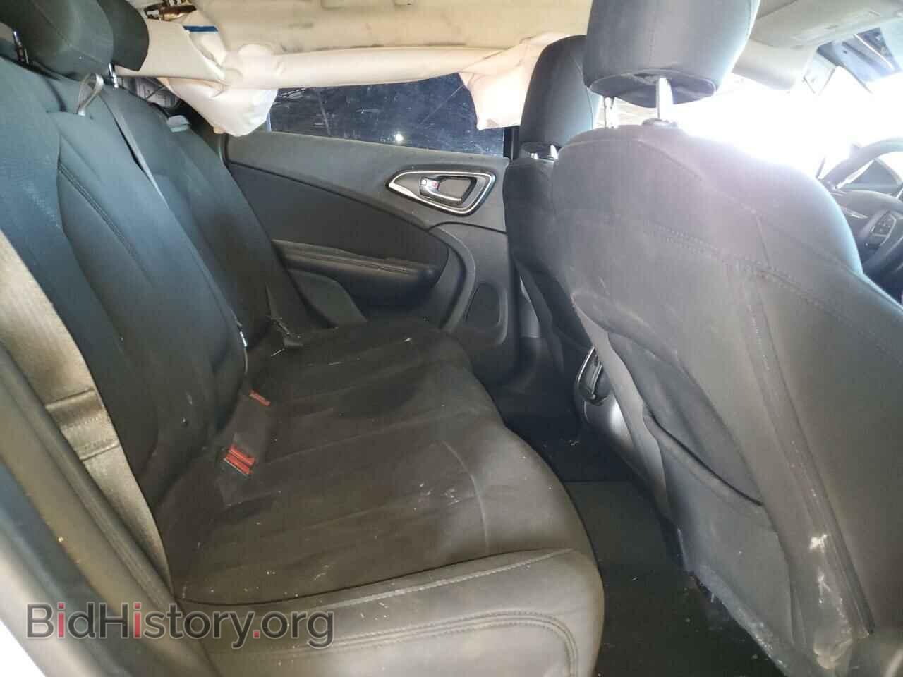 2015 CHRYSLER 200 - VIN: 1C3CCCAB2FN621343 - Фото 10
