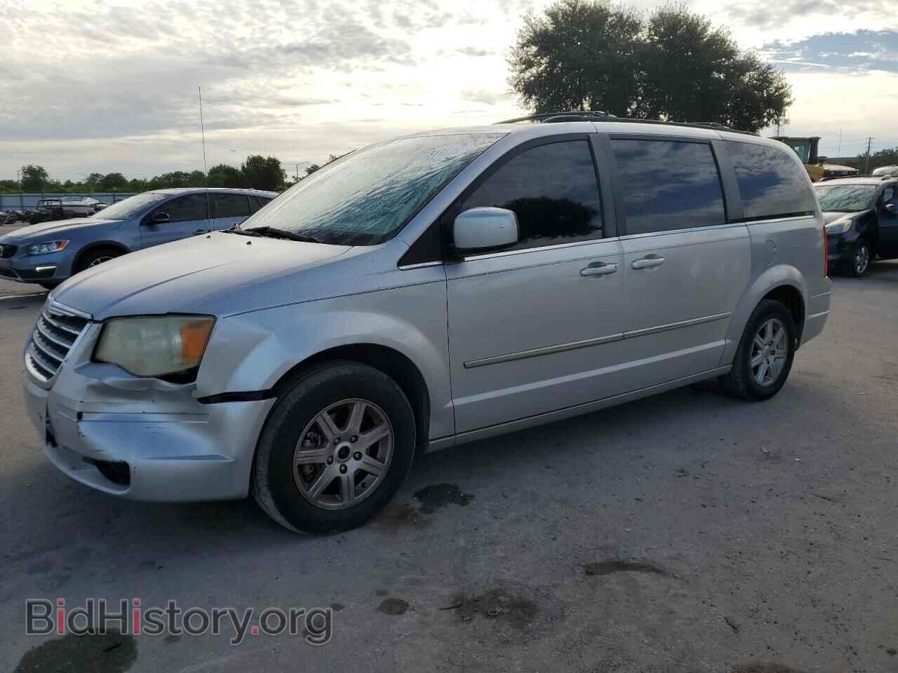 Photo 2A4RR5D19AR212412 - CHRYSLER MINIVAN 2010