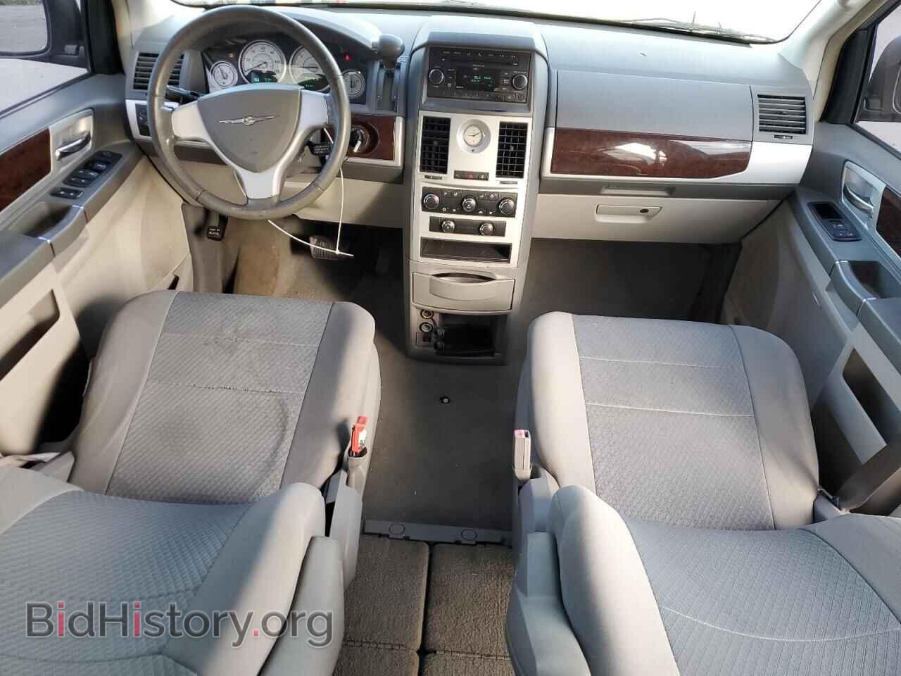 2010 CHRYSLER MINIVAN - VIN: 2A4RR5D19AR212412 - Фото 8