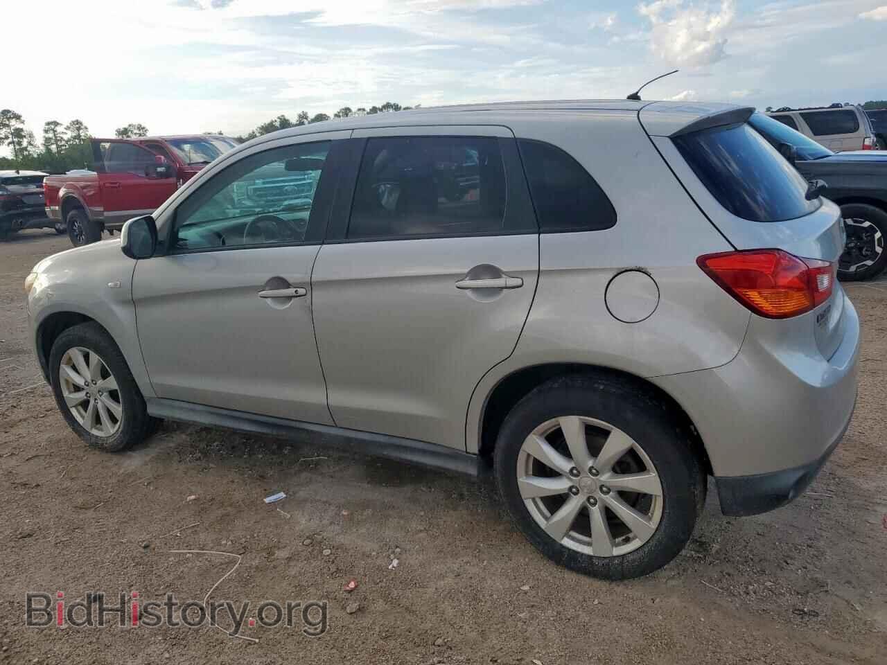 2013 MITSUBISHI OUTLANDER - VIN: 4A4AP3AU2DE007200 - Фото 2