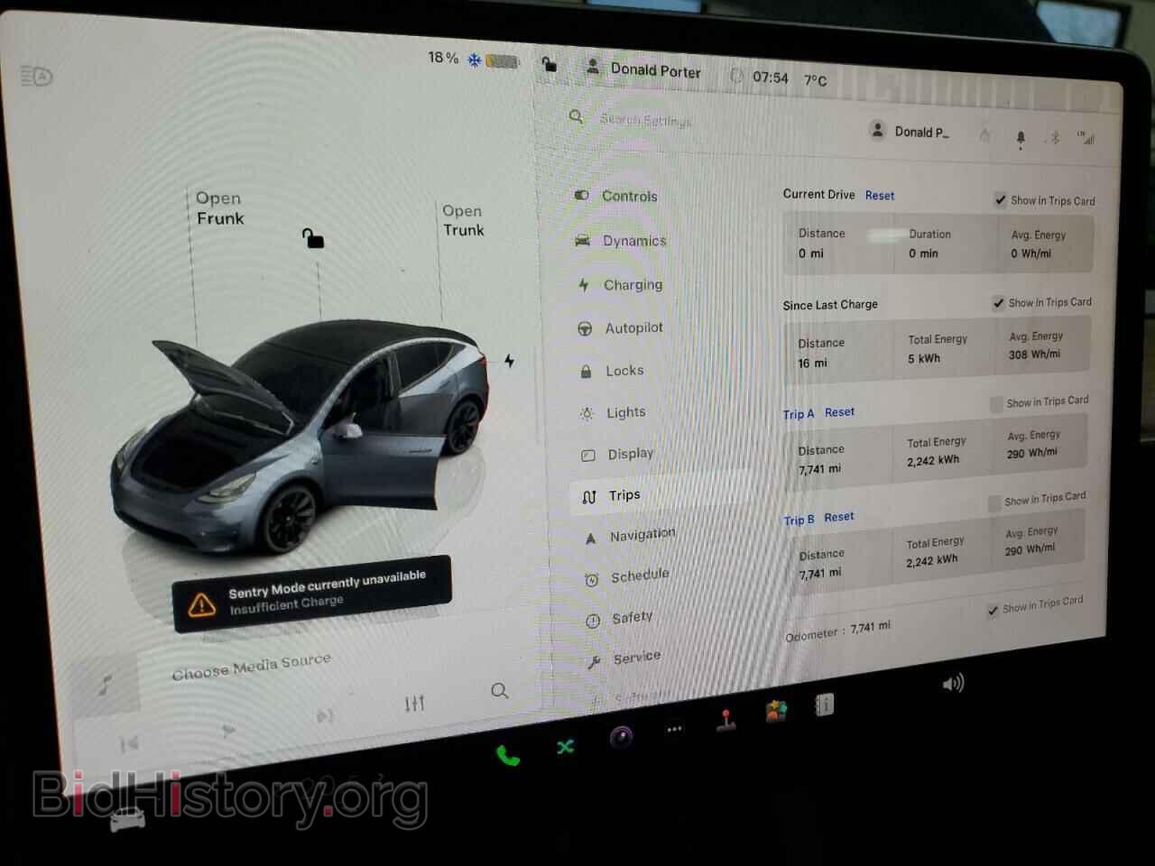 2023 TESLA MODEL Y - VIN: 7SAYGAEE8PF897026 - Фото 9