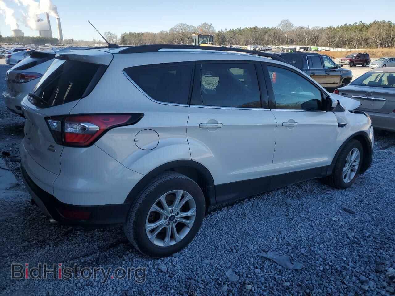 2018 FORD ESCAPE - VIN: 1FMCU0GD0JUC54825 - Фото 3
