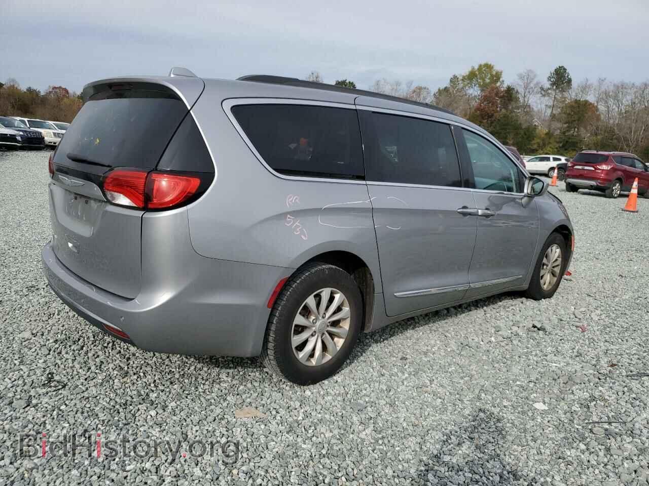 2017 CHRYSLER PACIFICA - VIN: 2C4RC1BG2HR667992 - Photo 3