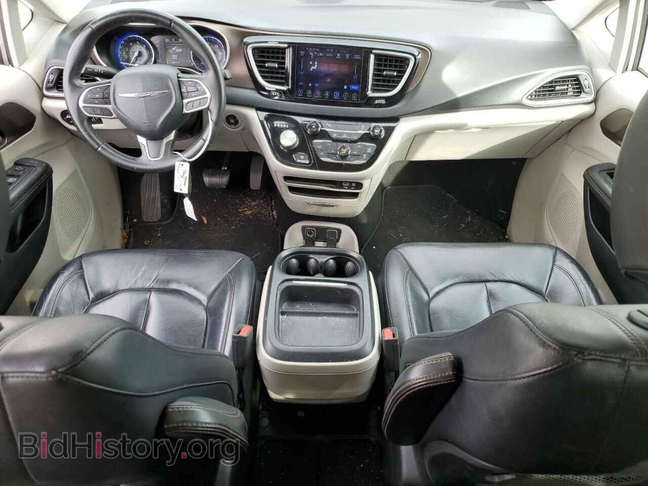 2017 CHRYSLER PACIFICA - VIN: 2C4RC1BG2HR667992 - Photo 8