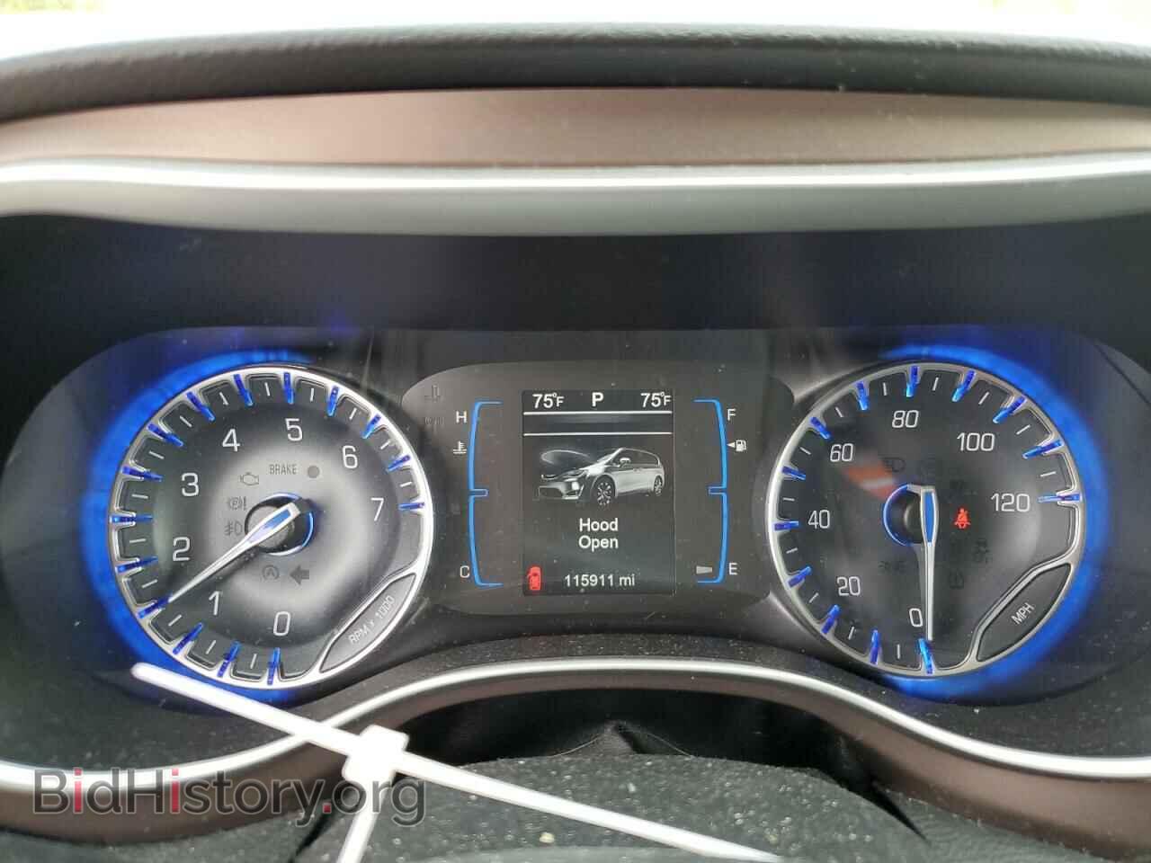 2017 CHRYSLER PACIFICA - VIN: 2C4RC1BG2HR667992 - Photo 9