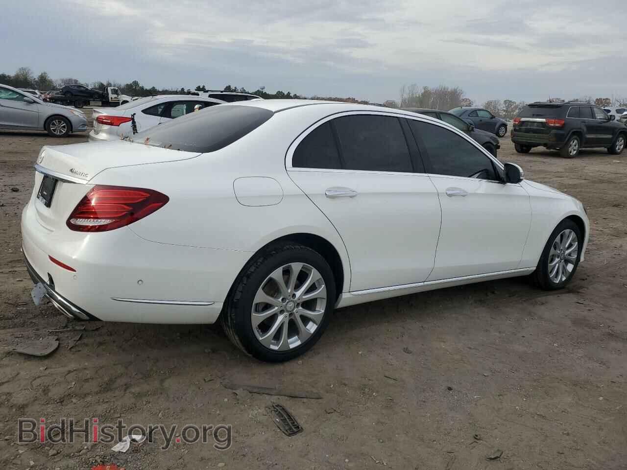 2017 MERCEDES-BENZ E-CLASS - VIN: WDDZF4KB1HA175686 - Фото 3