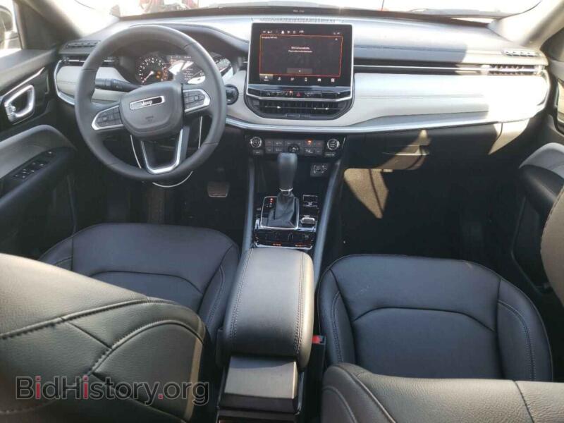 2025 Jeep COMPASS (VIN 3C4NJDCNXST513344) — фото 8 из 14