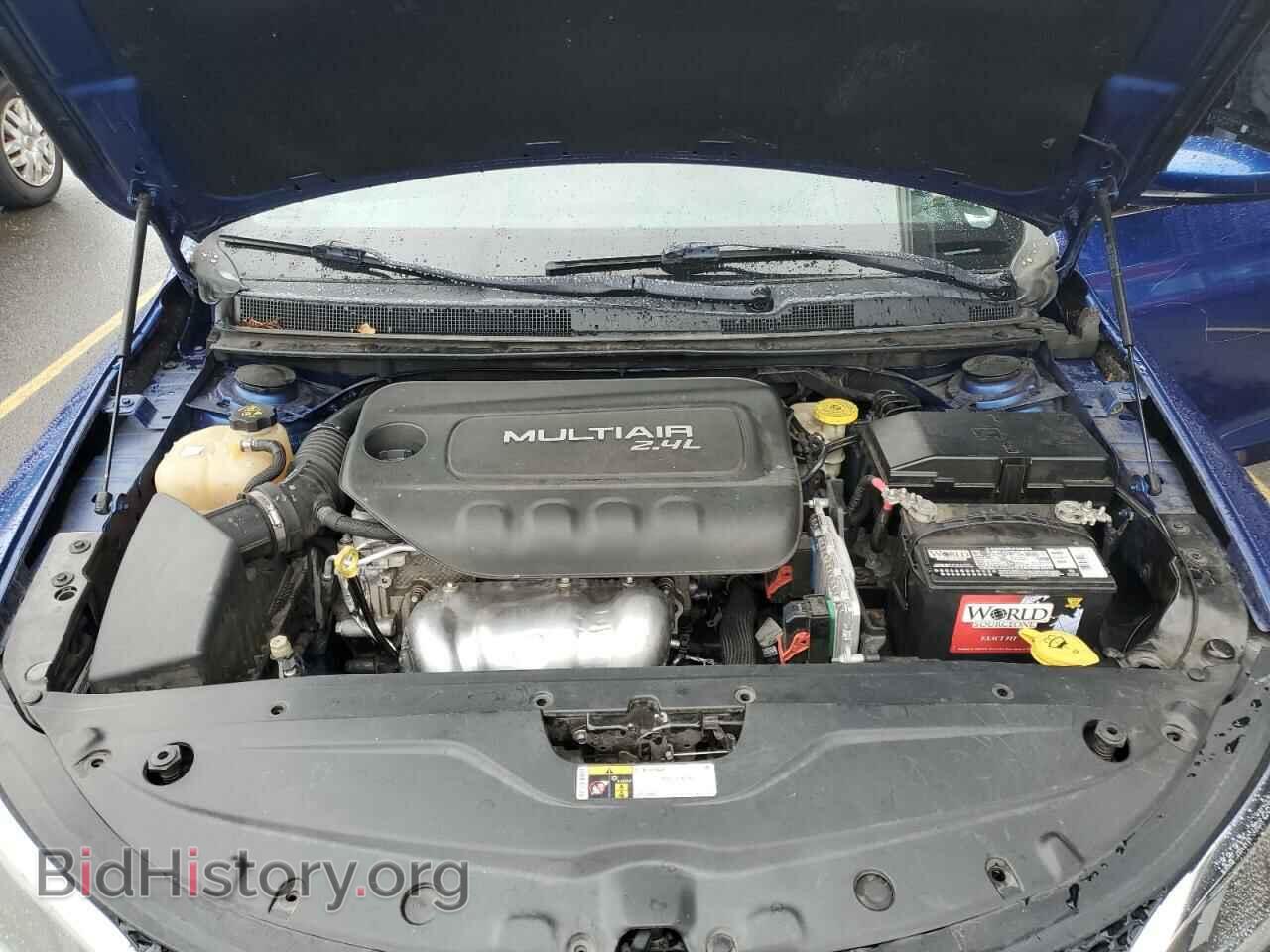 2016 CHRYSLER 200 - VIN: 1C3CCCAB2GN145449 - Фото 11
