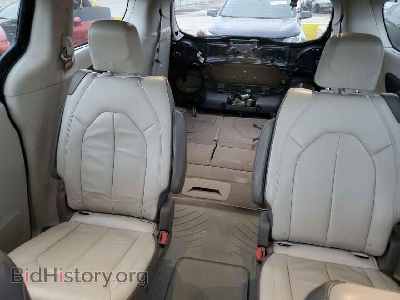 2017 CHRYSLER PACIFICA - VIN: 2C4RC1BG2HR654756 - Photo 10