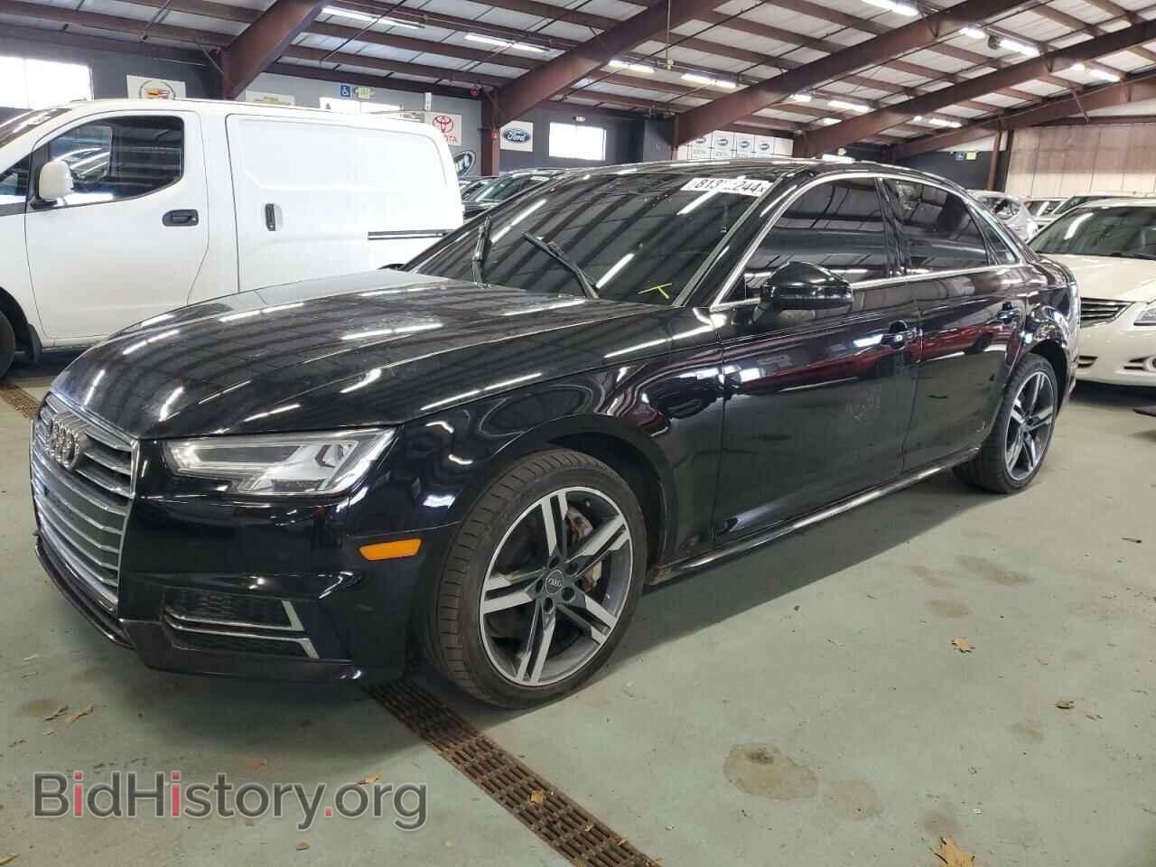 Фотография WAUFNAF43HN069997 - AUDI A4 2017