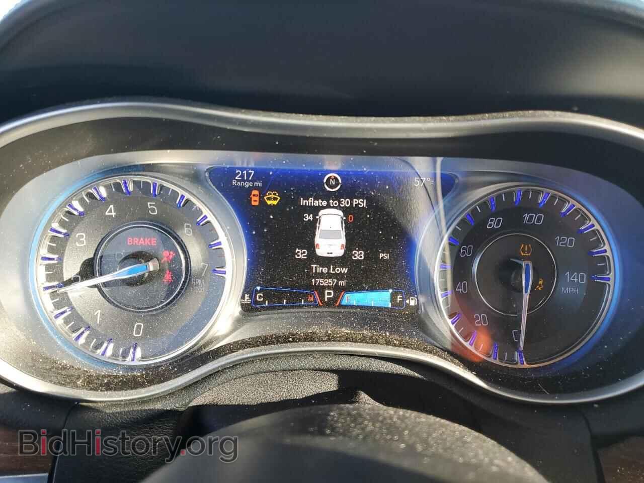2015 CHRYSLER 300 - VIN: 2C3CCASG9FH808635 - Фото 9