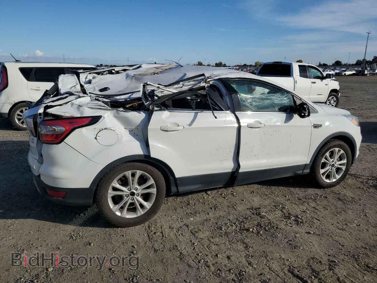 2017 FORD ESCAPE - VIN: 1FMCU9GD6HUD67533 - Фото 3