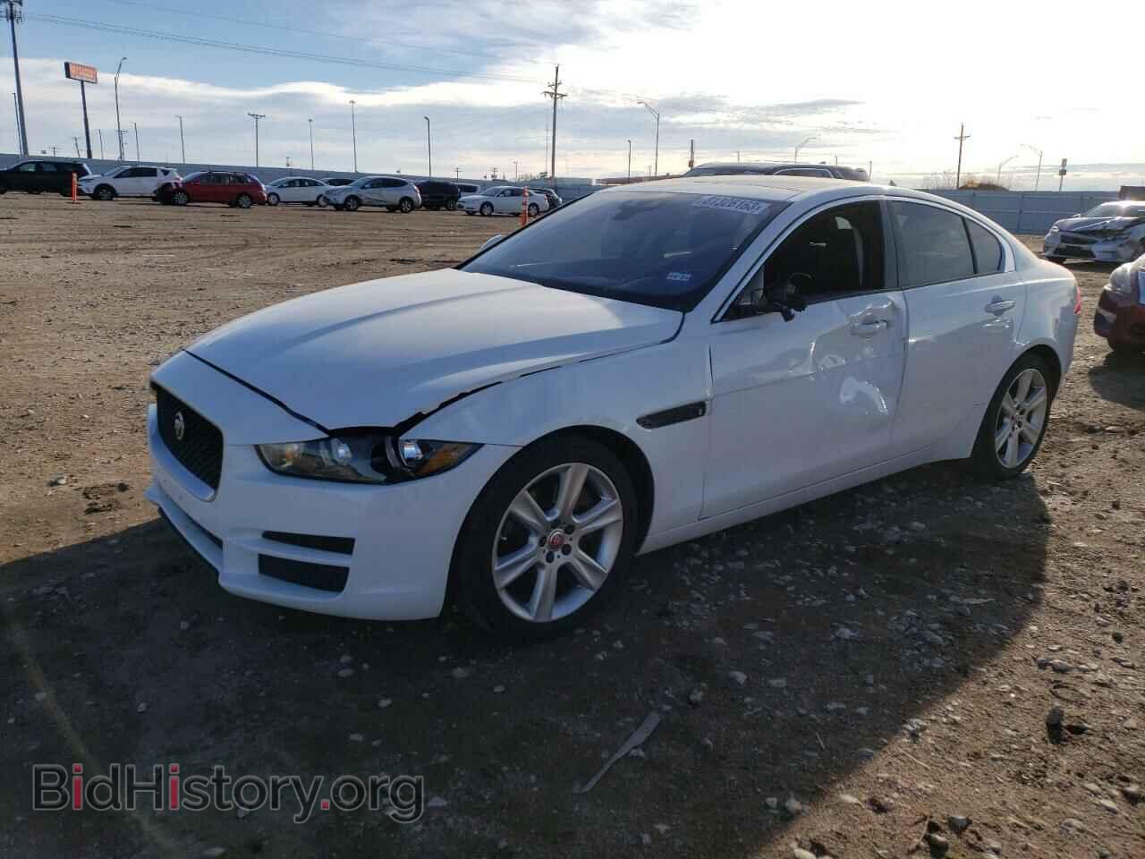 Фотография SAJAD4BG5HA978902 - JAGUAR XE 2017