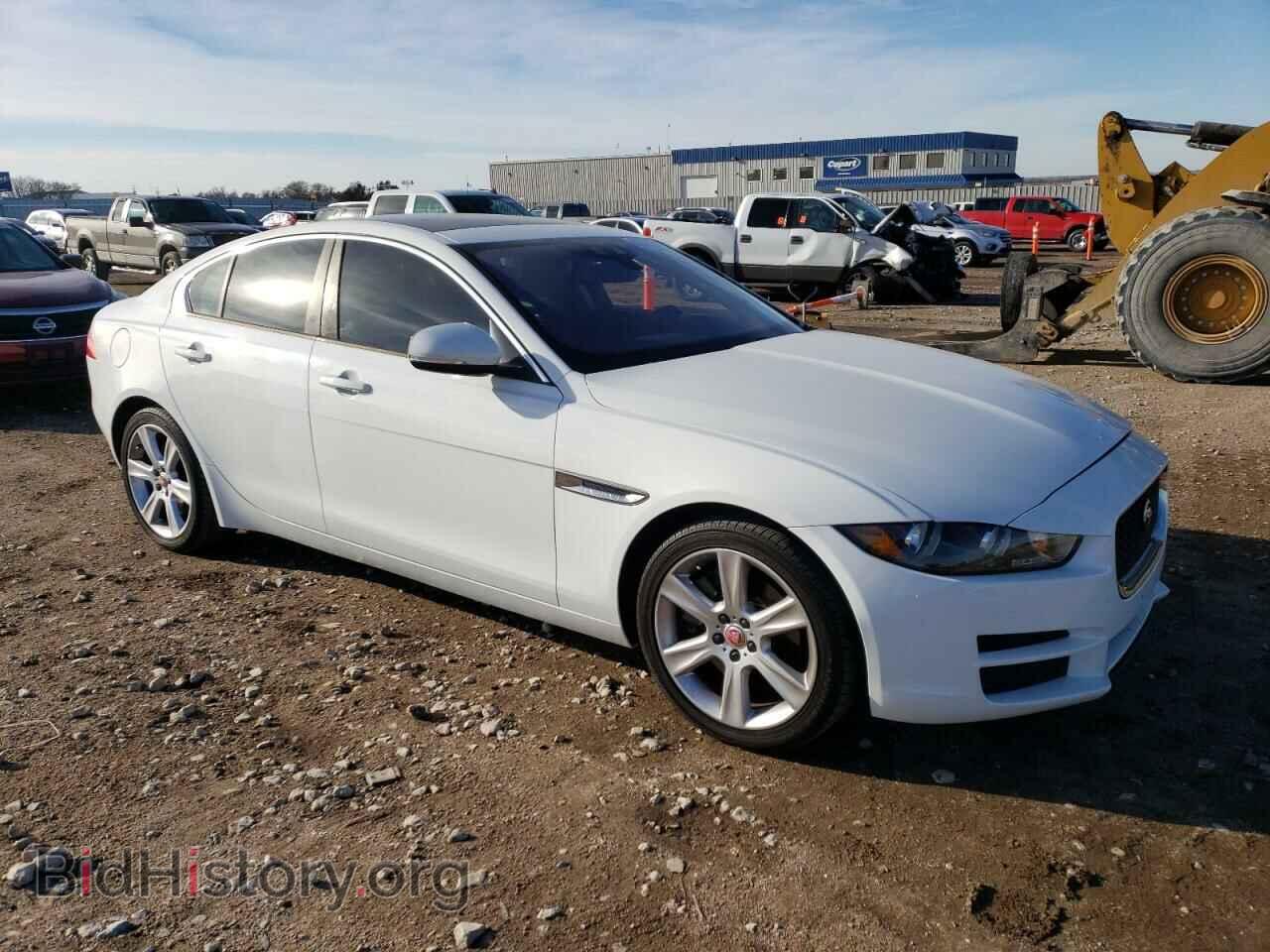 2017 JAGUAR XE - VIN: SAJAD4BG5HA978902 - Фото 4