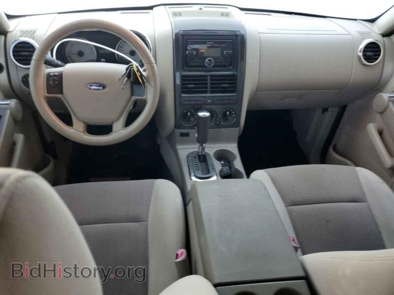 2007 Ford EXPLORER (VIN 1FMEU31K17UB56400) — фото 8 из 12