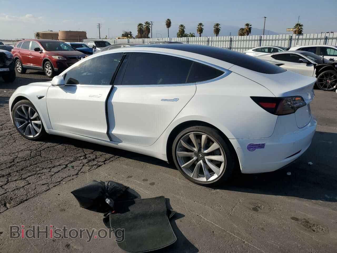 2018 TESLA MODEL 3 - VIN: 5YJ3E1EB1JF112209 - Фото 2