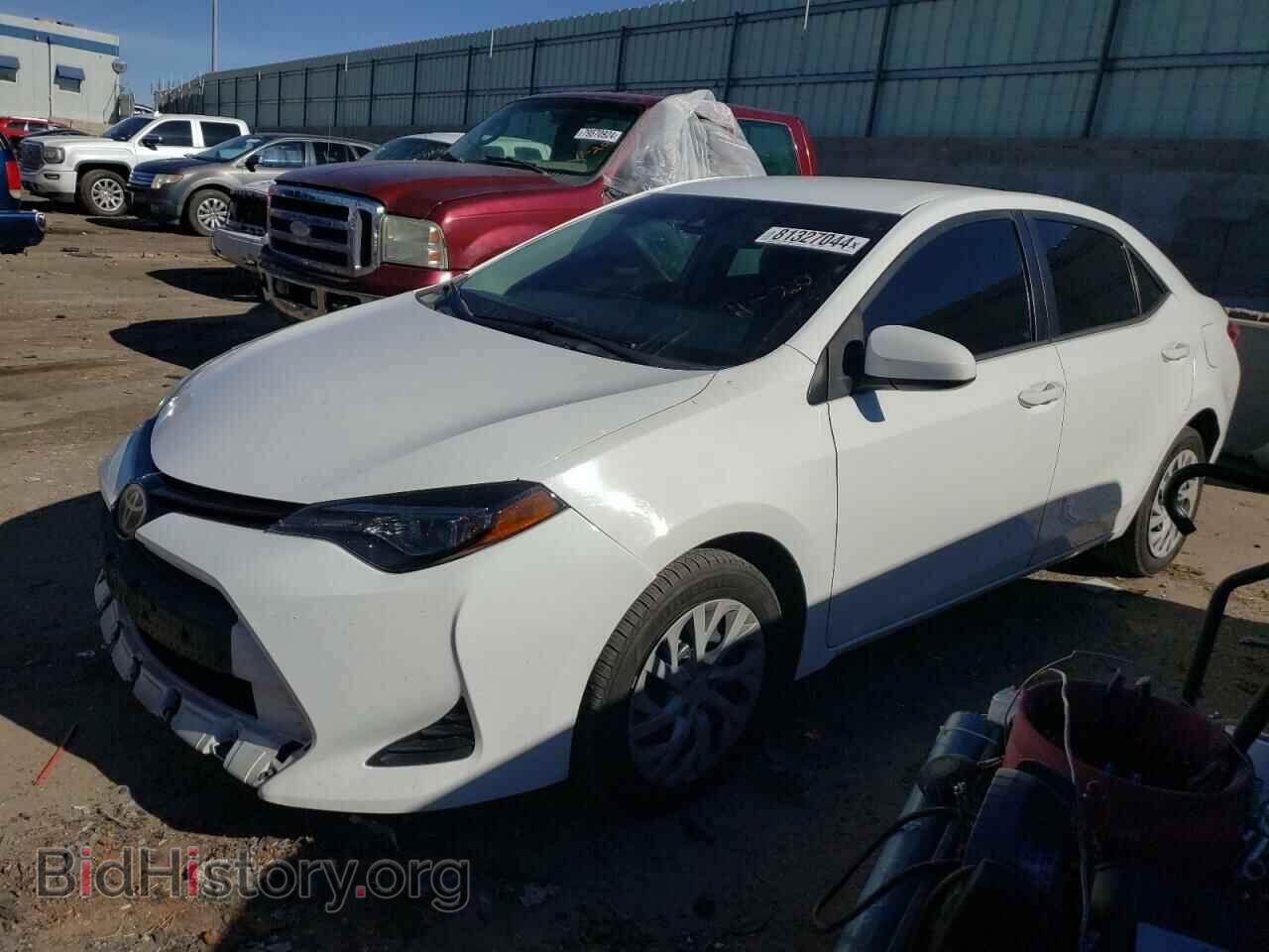 Фотография 5YFBURHE9JP810736 - TOYOTA COROLLA 2018