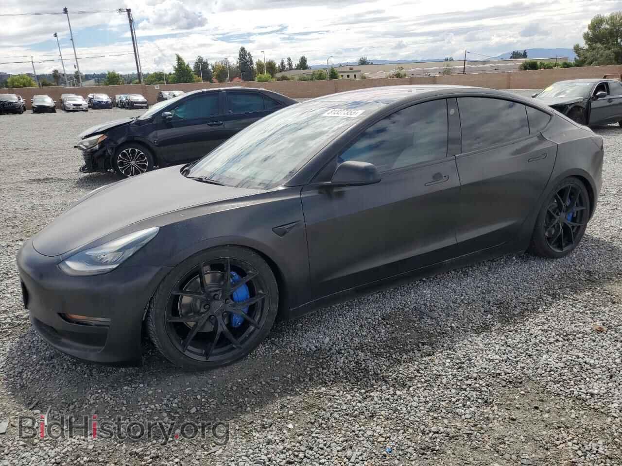 Фотография 5YJ3E1EB0JF099209 - TESLA MODEL 3 2018