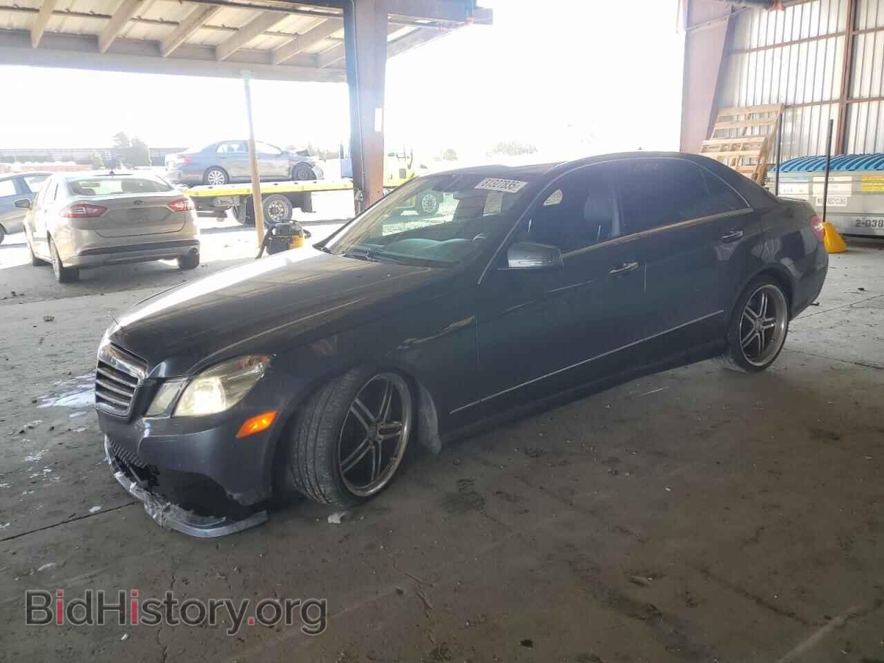 Photo WDDHF7CB1BA270428 - MERCEDES-BENZ E-CLASS 2011