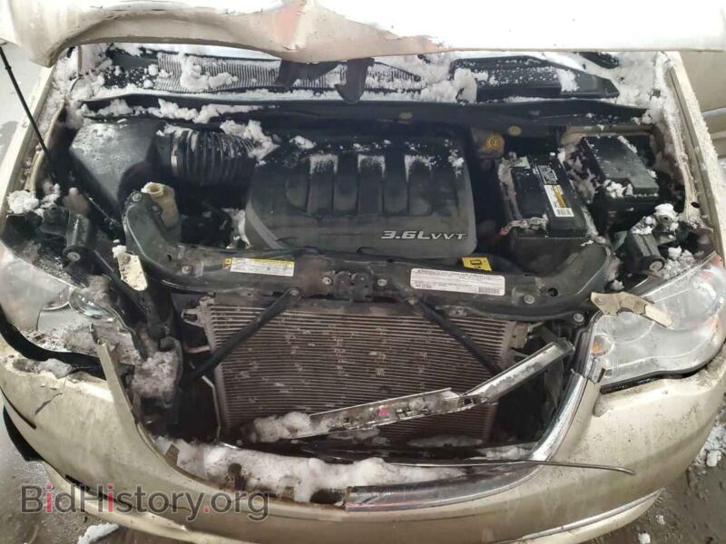 2011 Chrysler MINIVAN (VIN 2A4RR5DG7BR698157) — фото 12 из 13
