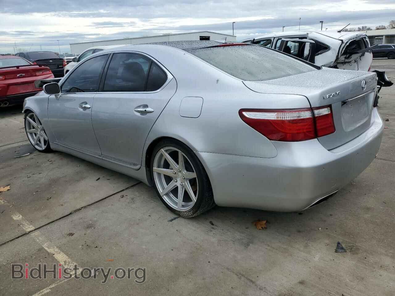 2009 LEXUS LS460 - VIN: JTHBL46F795086845 - Photo 2