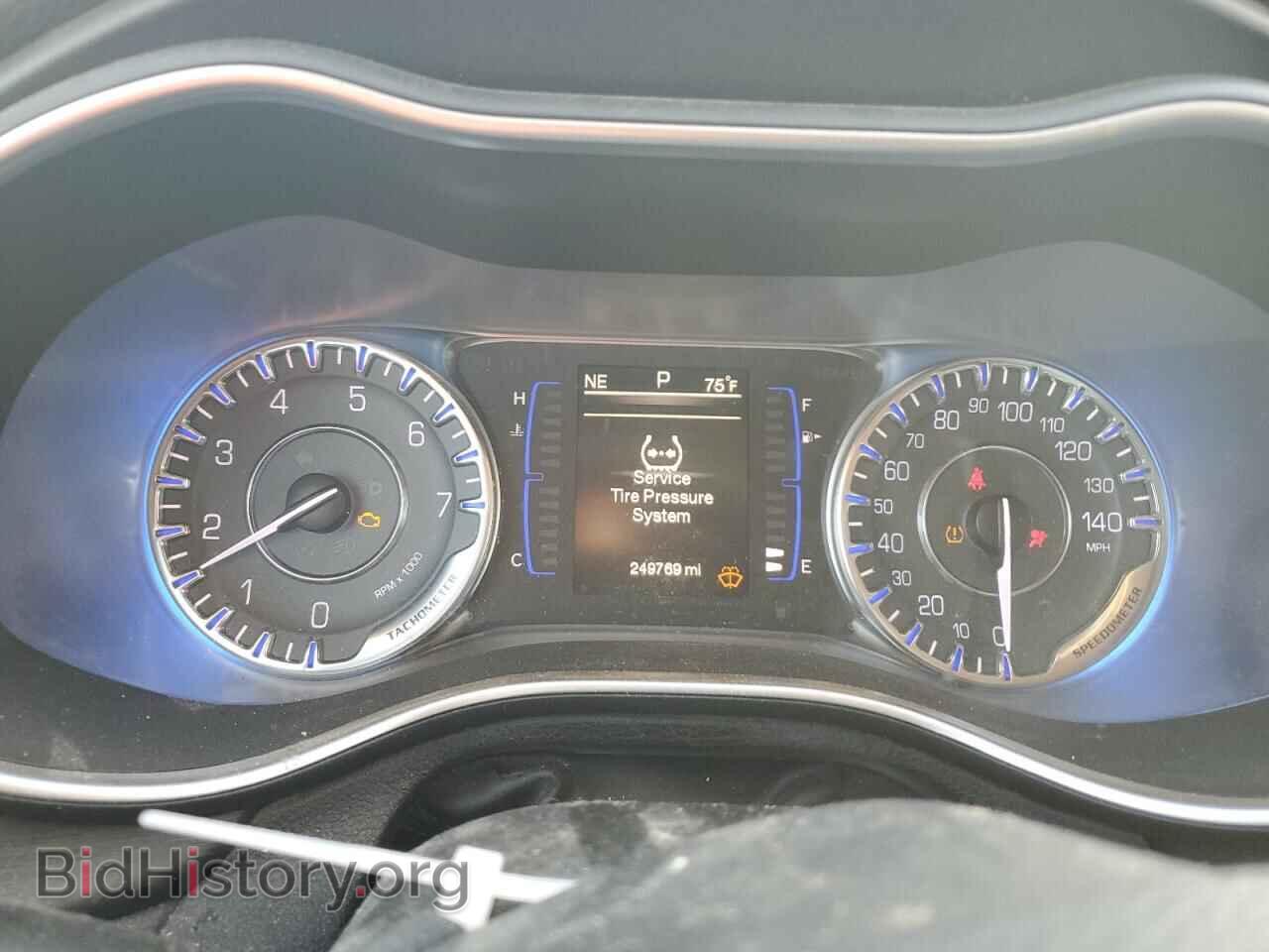 2015 CHRYSLER 200 - VIN: 1C3CCCAB8FN640480 - Фото 9
