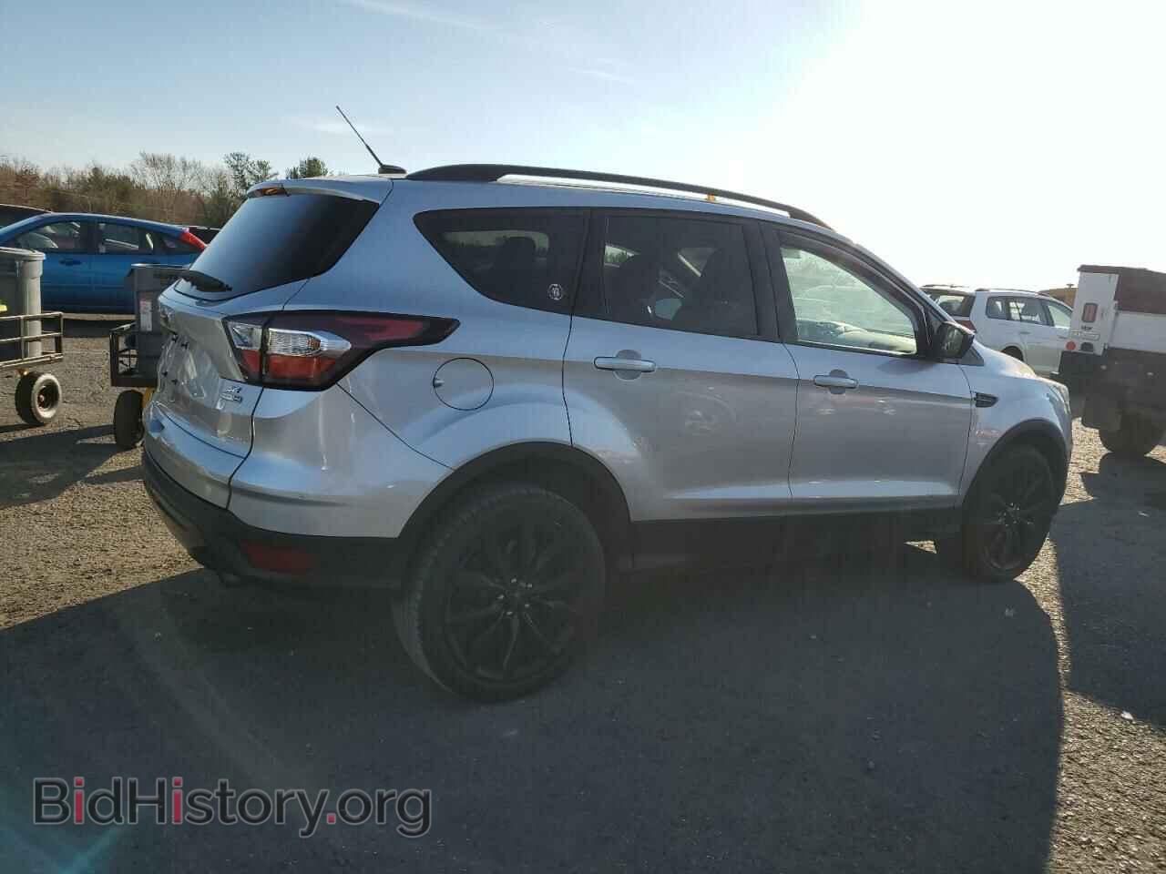 2017 FORD ESCAPE - VIN: 1FMCU9GD3HUB48593 - Photo 3
