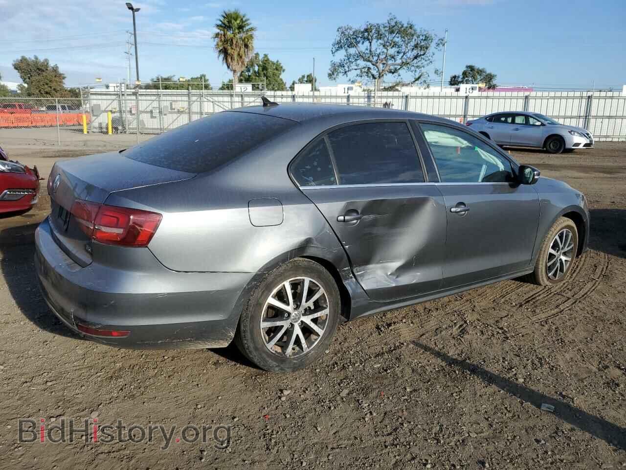 2017 VOLKSWAGEN JETTA - VIN: 3VWDB7AJ4HM221778 - Фото 3