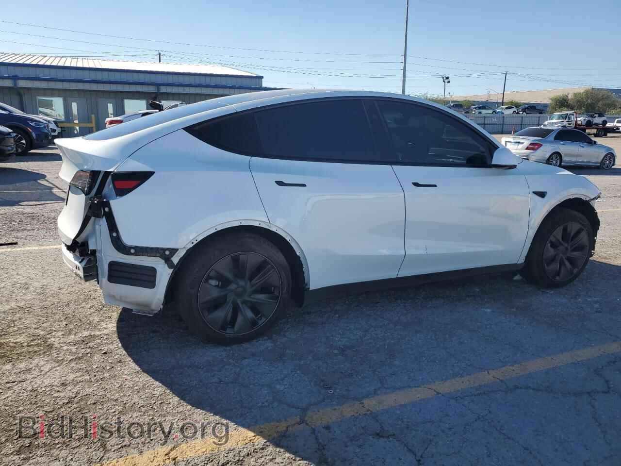 2025 TESLA MODEL Y - VIN: 7SAYGDED0SF317009 - Фото 3