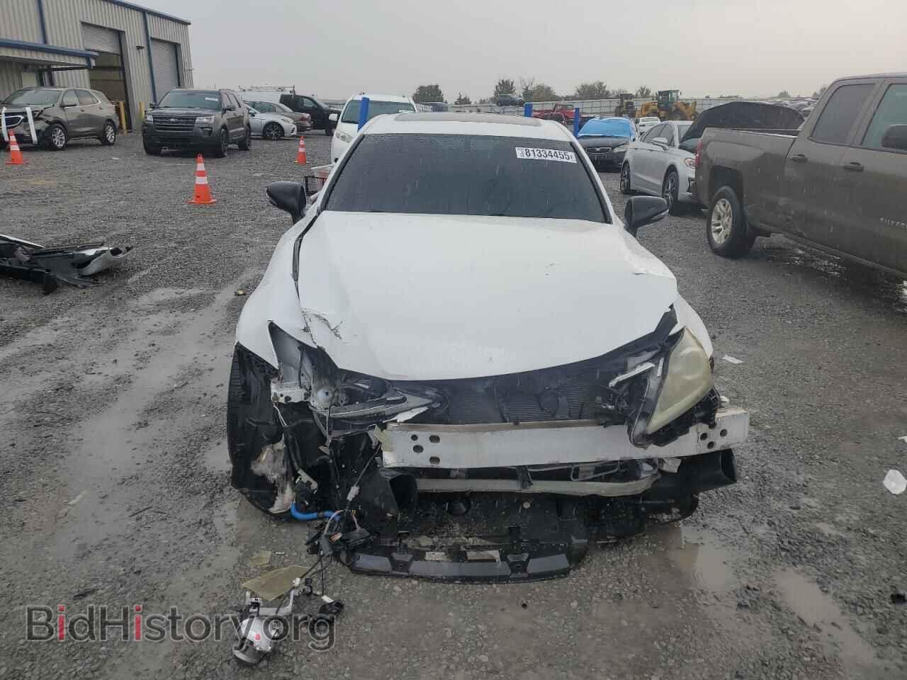 2011 LEXUS IS - VIN: JTHBF5C28B5135443 - Photo 5