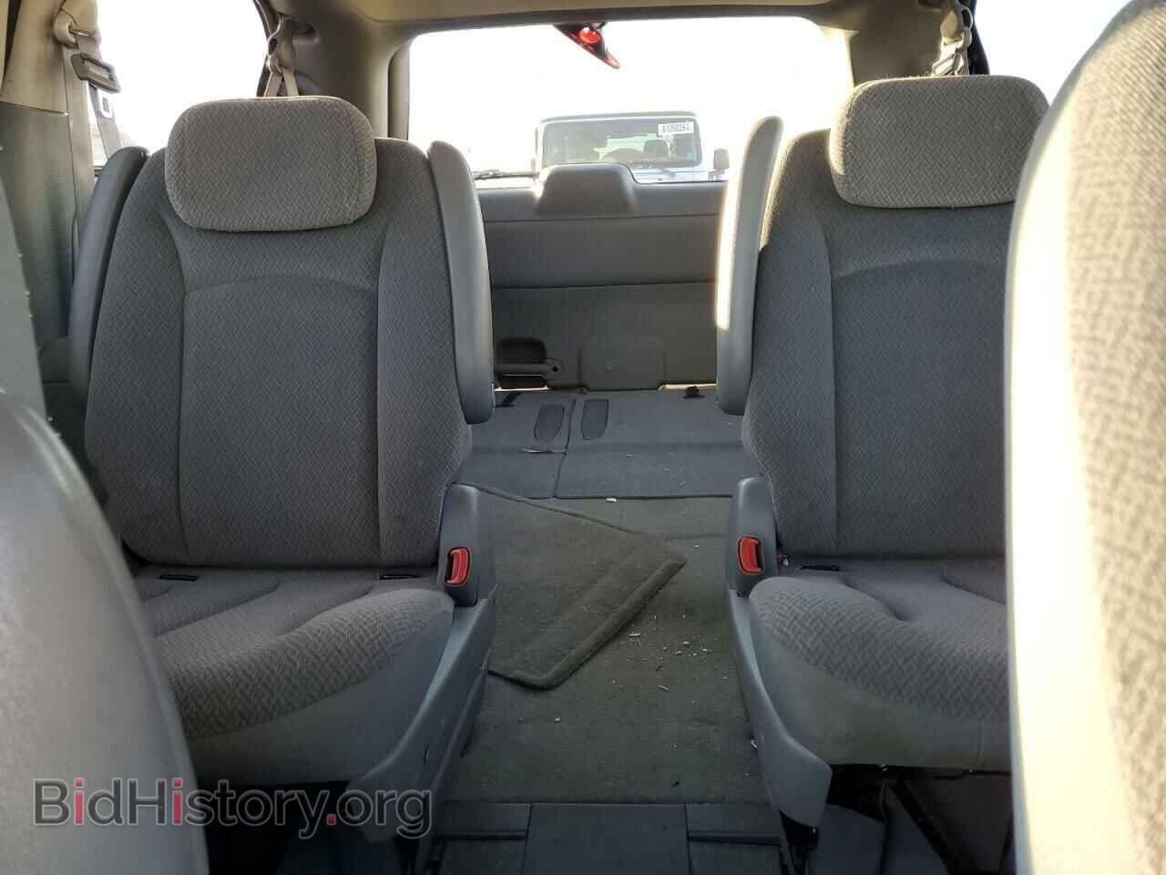 2006 CHRYSLER MINIVAN - VIN: 2A4GP54L46R897957 - Фото 10