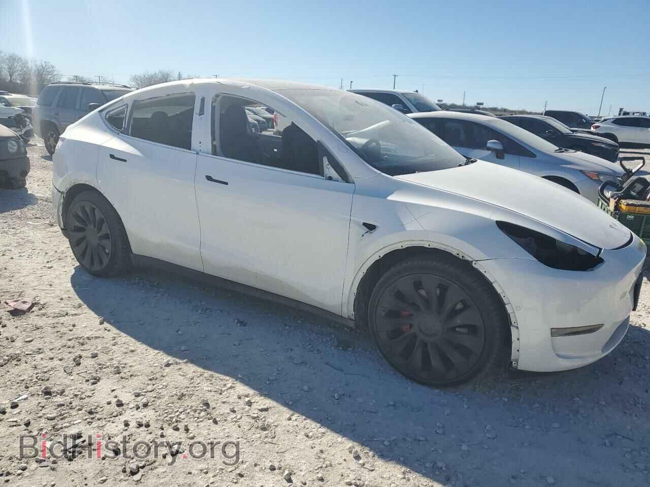 2022 TESLA MODEL Y - VIN: 7SAYGDEF5NF448264 - Фото 4