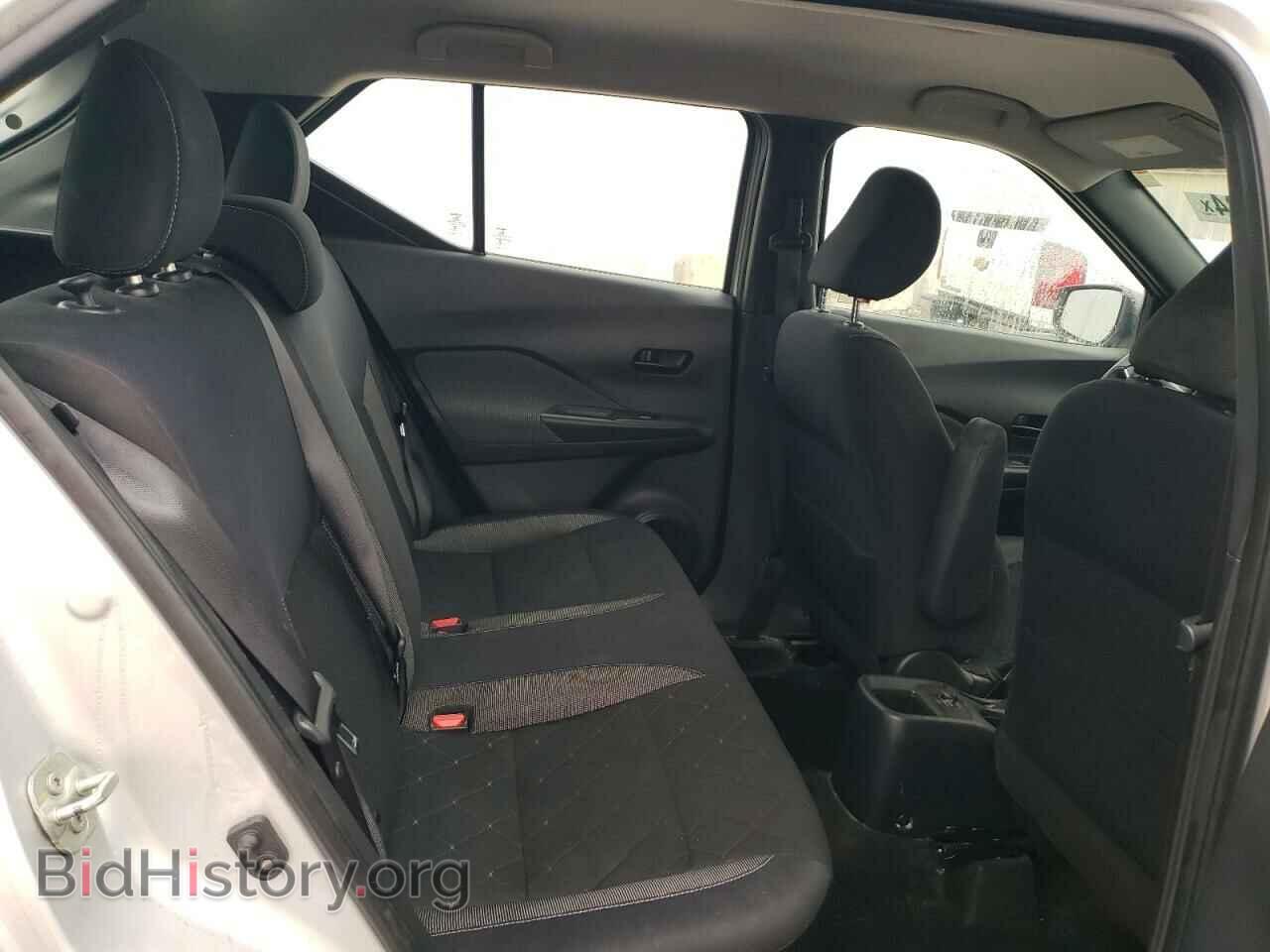 2019 NISSAN KICKS - VIN: 3N1CP5CU8KL471004 - Фото 10