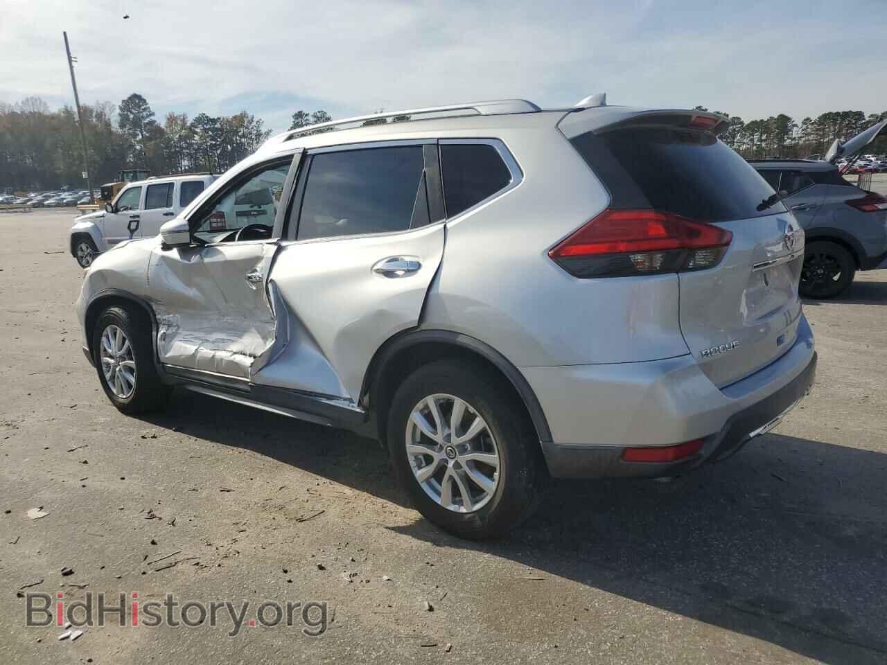 2017 NISSAN ROGUE - VIN: KNMAT2MT2HP514737 - Photo 2