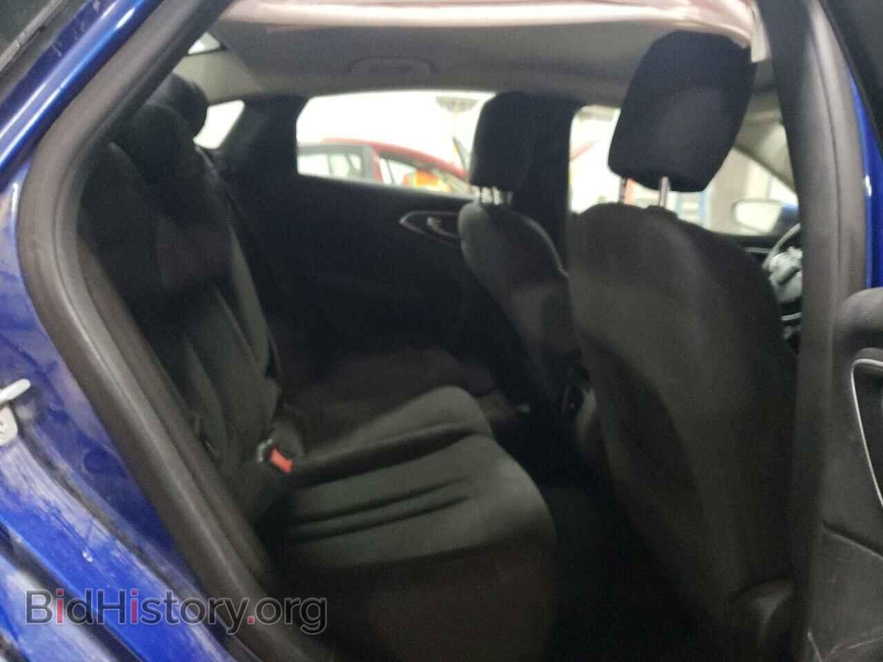 2015 CHRYSLER 200 - VIN: 1C3CCCAB9FN605253 - Фото 10