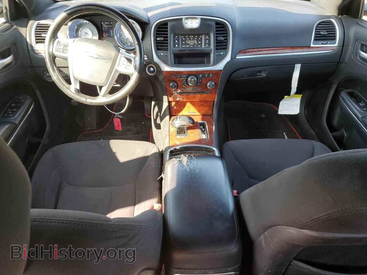 2012 CHRYSLER 300 - VIN: 2C3CCAAG1CH129746 - Фото 8