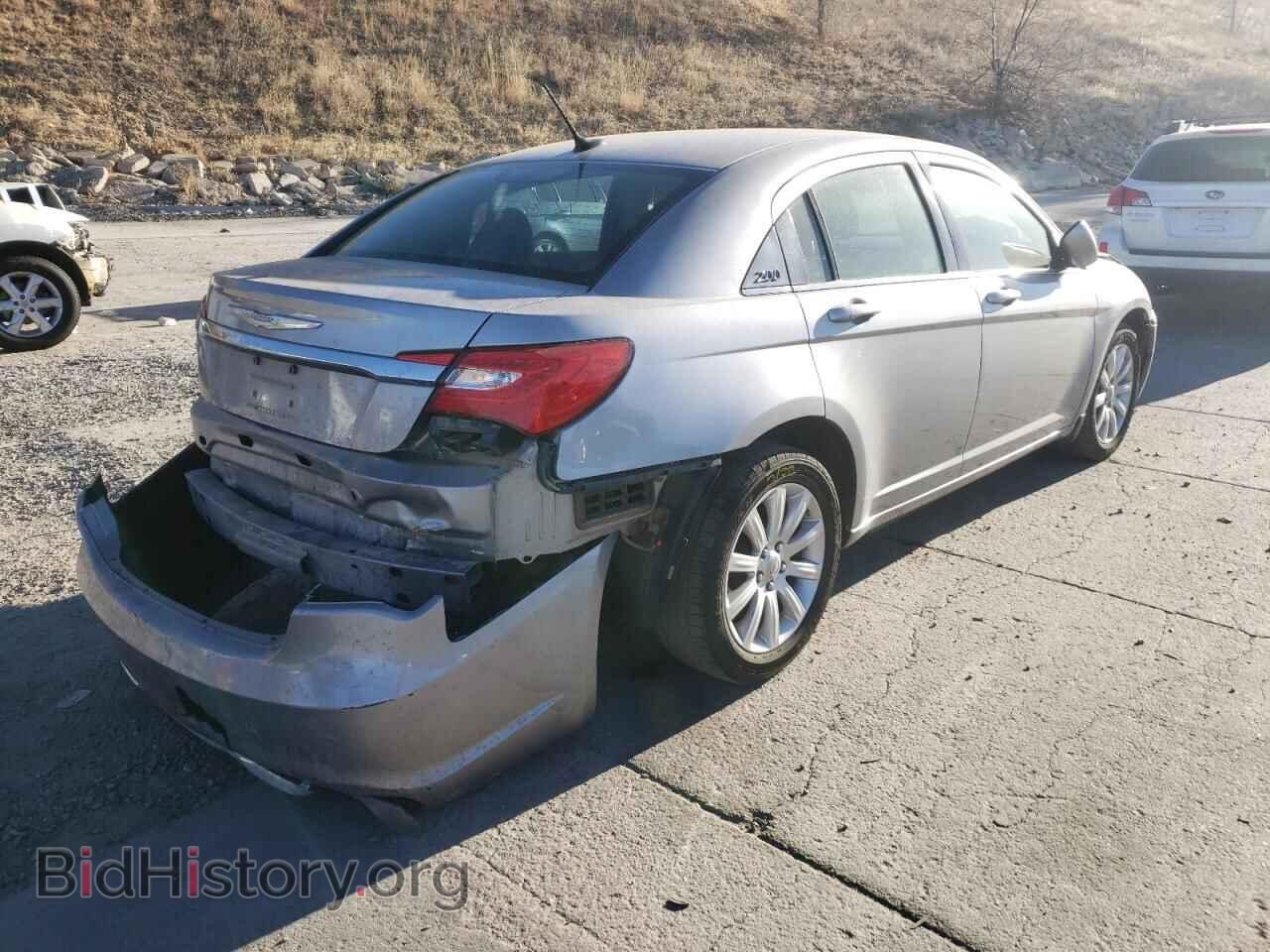 2013 CHRYSLER 200 - VIN: 1C3CCBBB4DN765112 - Фото 4
